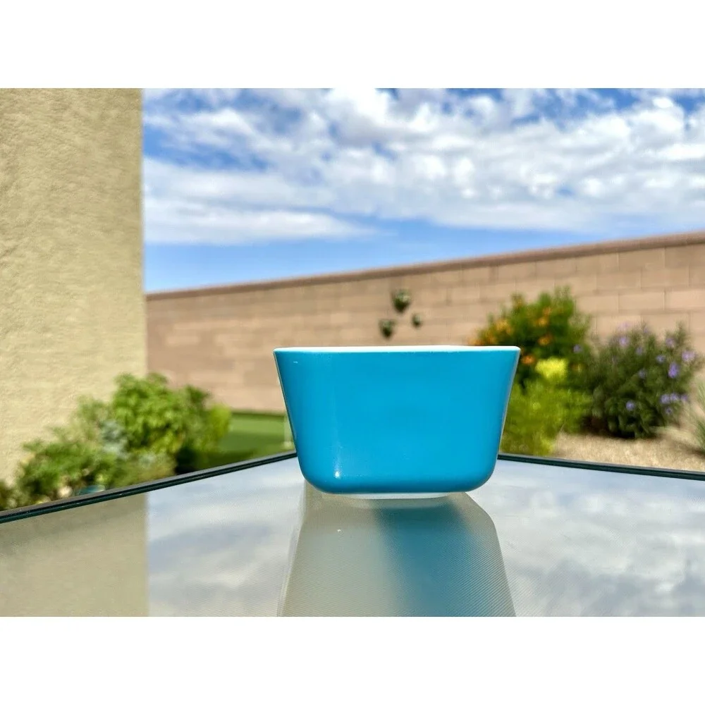 Vintage PYREX 502-B Refrigerator Dish Turquoise Blue NO Lid Fridgie Milk Glass